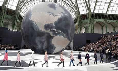 Karl Lagerfeld -- Paris catwalk